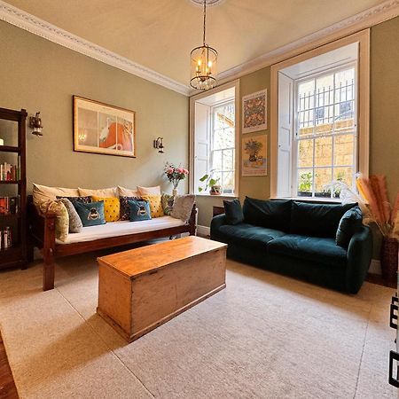 The Pickwick House 2 Bedroom Free Parking บาธ ภายนอก รูปภาพ